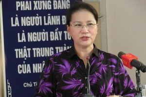 Chủ tịch QH: Xem lại việc lấy đất công viên xây trường ĐH