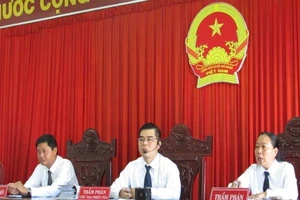 Khen thưởng thẩm phán và HĐXX vụ cắt nhầm 2 quả thận