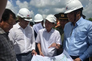 Kiến nghị Bộ GTVT giữ lại phà Vàm Cống