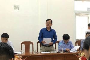 'Không phải cứ hạ cánh an toàn, làm sao thì làm rồi anh về'