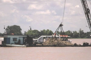 Cần Thơ có hơn 1.000 khu vực cấm hoạt động khoáng sản