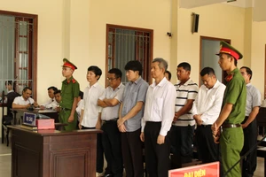 Vụ thiệt hại 1.800 tỉ: Hủy toàn bộ án sơ thẩm
