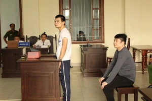 Lãnh 13 năm tù vì tự ý lấy xe Lexus của vợ hờ