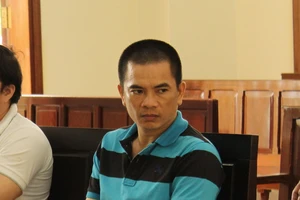 1 cựu luật sư lãnh án 15 năm tù vì lừa đảo