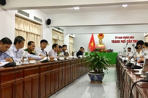 Bia sản xuất ra chất trong kho vì tiêu thụ giảm