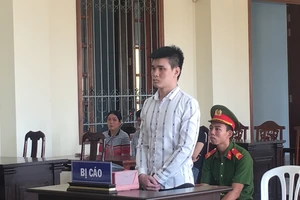 Chém trọng thương người nói vợ mình chạy xe nhanh 