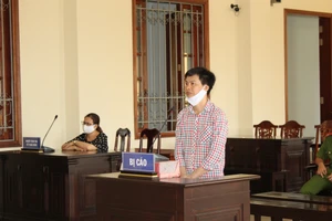 ‘Nổ’ sắp lên chức, lừa 10 người xin việc vào bệnh viện