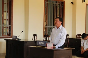 Chém người, phó phòng 1 cơ quan truyền thông ở Cần Thơ lãnh án