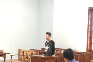 Nam sinh lãnh án tù vì ‘yêu’ học sinh lớp 7