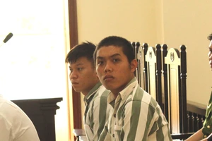 Chém người trộm gà, 2 thanh niên bị xử tội giết người