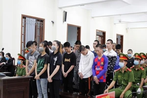 24 bị cáo được đổi tội giết người sang cố ý gây thương tích