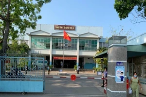 Cần Thơ thành lập thêm 2 BV dã chiến, phong tỏa siêu thị Go