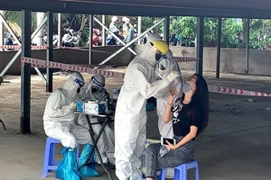 Sóc Trăng: Đình chỉ công tác 1 chủ tịch xã vì lỏng lẻo trong phòng dịch