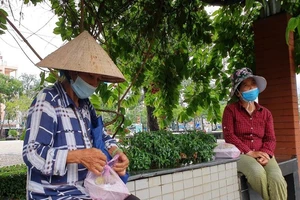 Cần Thơ: Người bán hàng rong, chợ nổi... sẽ được hỗ trợ 1,5 triệu đồng