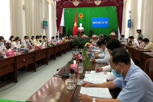 Cần Thơ đã chi gần 476 tỉ hỗ trợ đối tượng khó khăn do dịch COVID