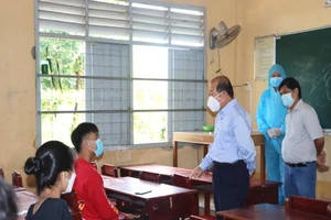 Cần Thơ thêm 372 ca nhiễm, Đồng Tháp bắt đầu tiêm vaccine cho trẻ em