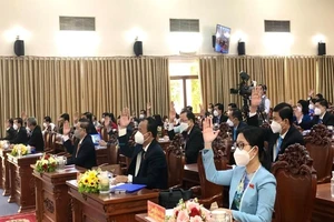 Cần Thơ: Duyệt chủ trương 3 dự án giao thông, miễn học phí kỳ II