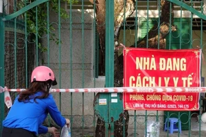 Cần Thơ: Tuyệt đối không để người mắc COVID-19 không tiếp cận được y tế