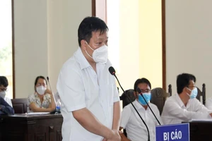 Vụ vi phạm cho vay gây thiệt hại 300 tỉ: Ngân hàng đề nghị miễn tội cho 3 bị cáo