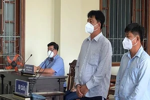 Giám đốc xài bằng giả để khai thác mỏ trái phép