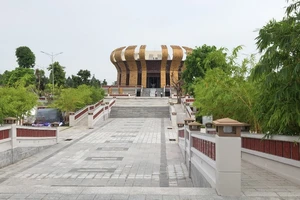 Chùm ảnh Đền thờ Vua Hùng tại Cần Thơ trước giờ khánh thành