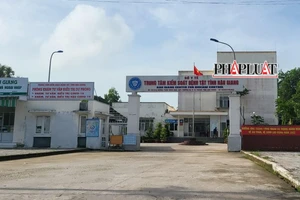 Cách hết chức vụ đối với giám đốc CDC Hậu Giang ‘trả lại quà’