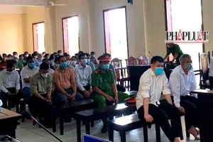 Cần Thơ: Hoãn xử vụ vi phạm quy định cho vay gây thiệt hại hơn 278 tỉ