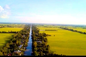 Cần Thơ chi gần 20 tỉ đồng nạo vét 4 kênh ở huyện Vĩnh Thạnh