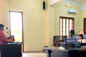 Chạy vỏ lãi lấn luồng trên kênh gây tai nạn chết người: 1 năm tù