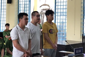 Đang xét xử đội trưởng trại tạm giam ở Cần Thơ về tội lạm quyền