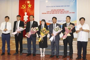 Đoàn Luật sư TP Cần Thơ ra mắt Câu lạc bộ Luật sư tranh tụng