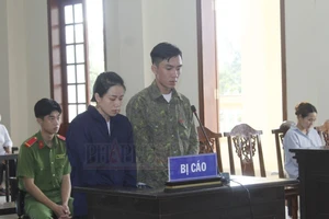 Gây án mạng từ chuyện mời bia không uống hết 100%, hai vợ chồng cùng bị tội