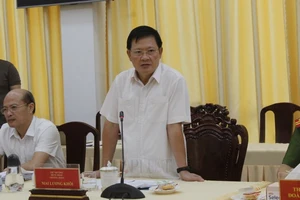 Thứ trưởng Mai Lương Khôi kiểm tra công tác giám định tư pháp tại TP Cần Thơ