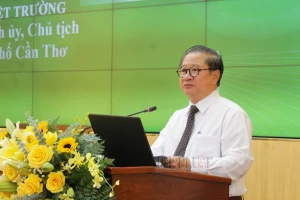 Chủ tịch TP Cần Thơ: ‘Chưa có cái gì dọn sẵn để “đại bàng” đáp’