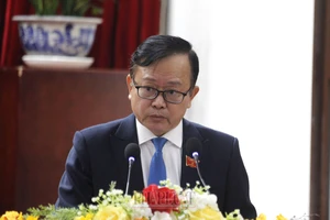 Cử tri TP Cần Thơ lo ngại một số dự án đầu tư công làm chậm gây lãng phí