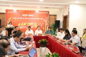 Lần đầu tiên, người dân Cần Thơ được mua hàng hiệu giảm giá đến 80%