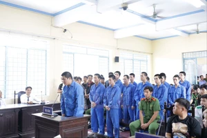 VKS đề nghị mức án đối với 29 bị cáo vụ mang hung khí đi đánh người ở Cần Thơ