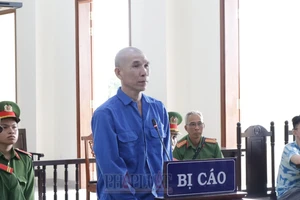 Người yêu nằm gối đầu lên tay để ngủ mà án mạng vẫn xảy ra