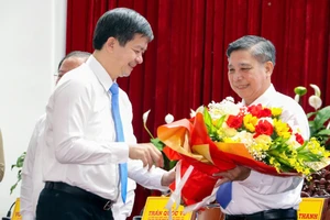 Ông Đồng Văn Thanh tái đắc cử Chủ tịch HĐND TP Cần Thơ