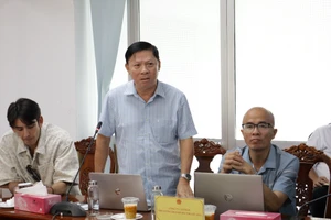 Chuyên gia tư vấn cho Cần Thơ cách xây dựng khu thương mại tự do theo chuẩn mực thế giới