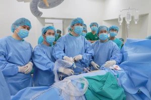 Bệnh viện Đa khoa TP Cần Thơ thực hiện thành công ca ghép thận đầu tiên