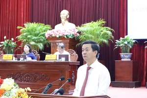 Bí thư Cần Thơ: 'Mong HĐND TP đánh giá kỹ về tinh tinh thần dám nghĩ, dám làm'