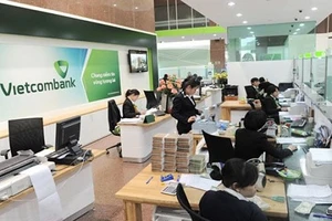 Nửa tỉ đồng 'bốc hơi' khỏi Vietcombank: Quyền lợi khách hàng sẽ được bảo vệ