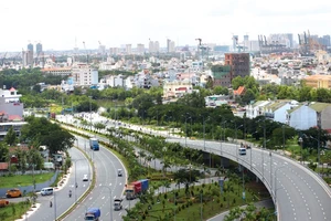 Giá đất khu Tây hấp dẫn người mua