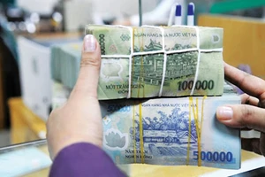 Chính phủ yêu cầu tập trung xử lý nợ xấu