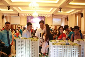 Rủi ro bủa vây khách hàng trên thị trường địa ốc