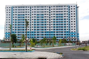 Rao bán chung cư ngàn tỉ ở TP.HCM để thu hồi nợ