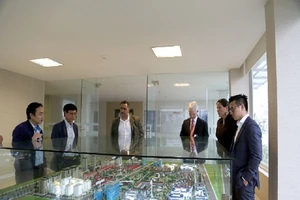 Doanh nghiệp Việt đầu tư làm nhà giá rẻ tại Mỹ