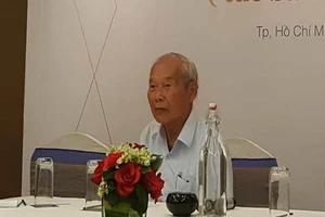 Ông Nguyễn Chấn là chồng nữ đại gia Tư Hường 