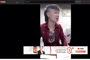 1 ngân hàng rút quảng cáo siêu ưu đãi trên video Khá 'bảnh'